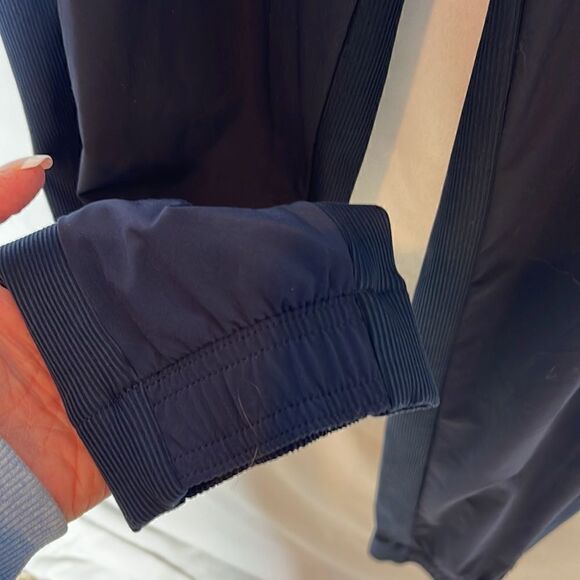 Athleta Navy Brooklyn Jogger. Size 2 Tall. - Picture 7 of 12